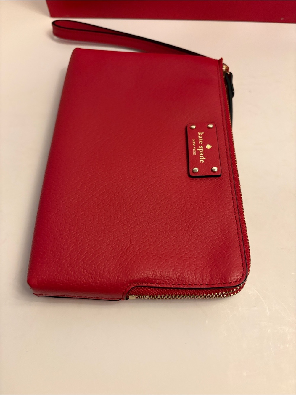 kate spade Red Leather Wristlet with Detachable Strap - Picture 4 of 11